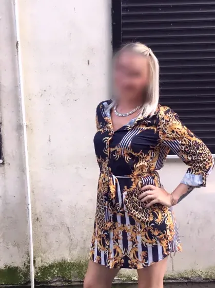 Anna, 34