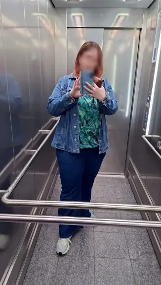 Demi, 40