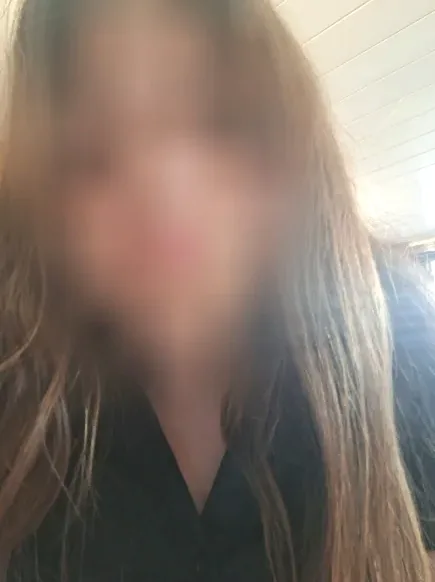Femke, 27