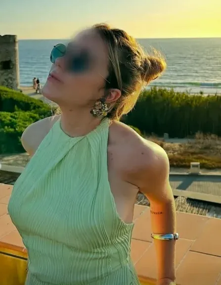 Fenna, 38