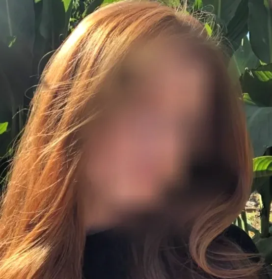 Hajar, 23