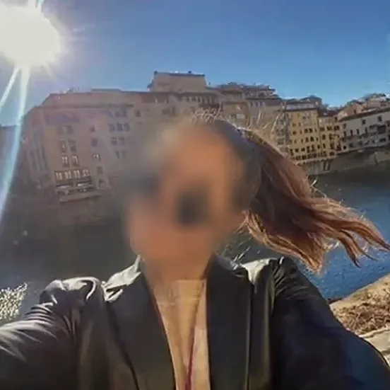 Maaike, 27