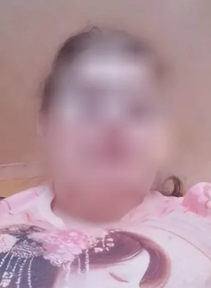 Olivia, 38