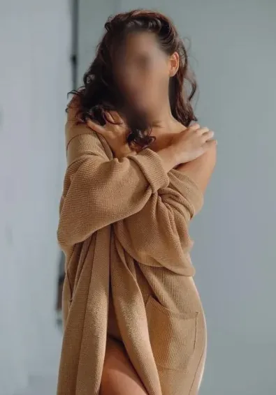 Olivia, 35