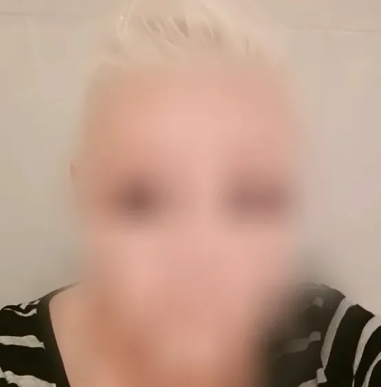 Rania, 39